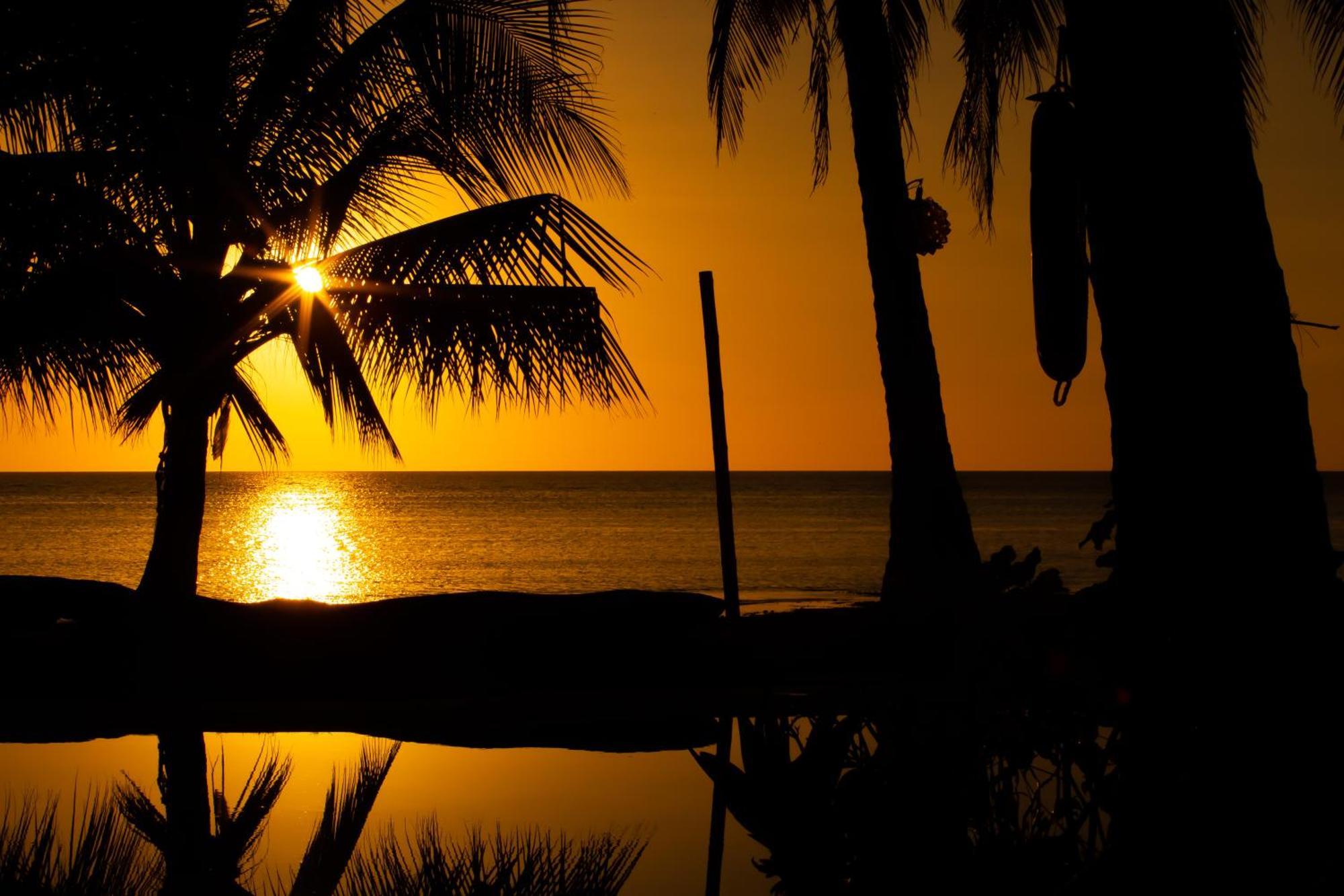 The Beach House Ocam Ocam Бусуанга Екстериор снимка