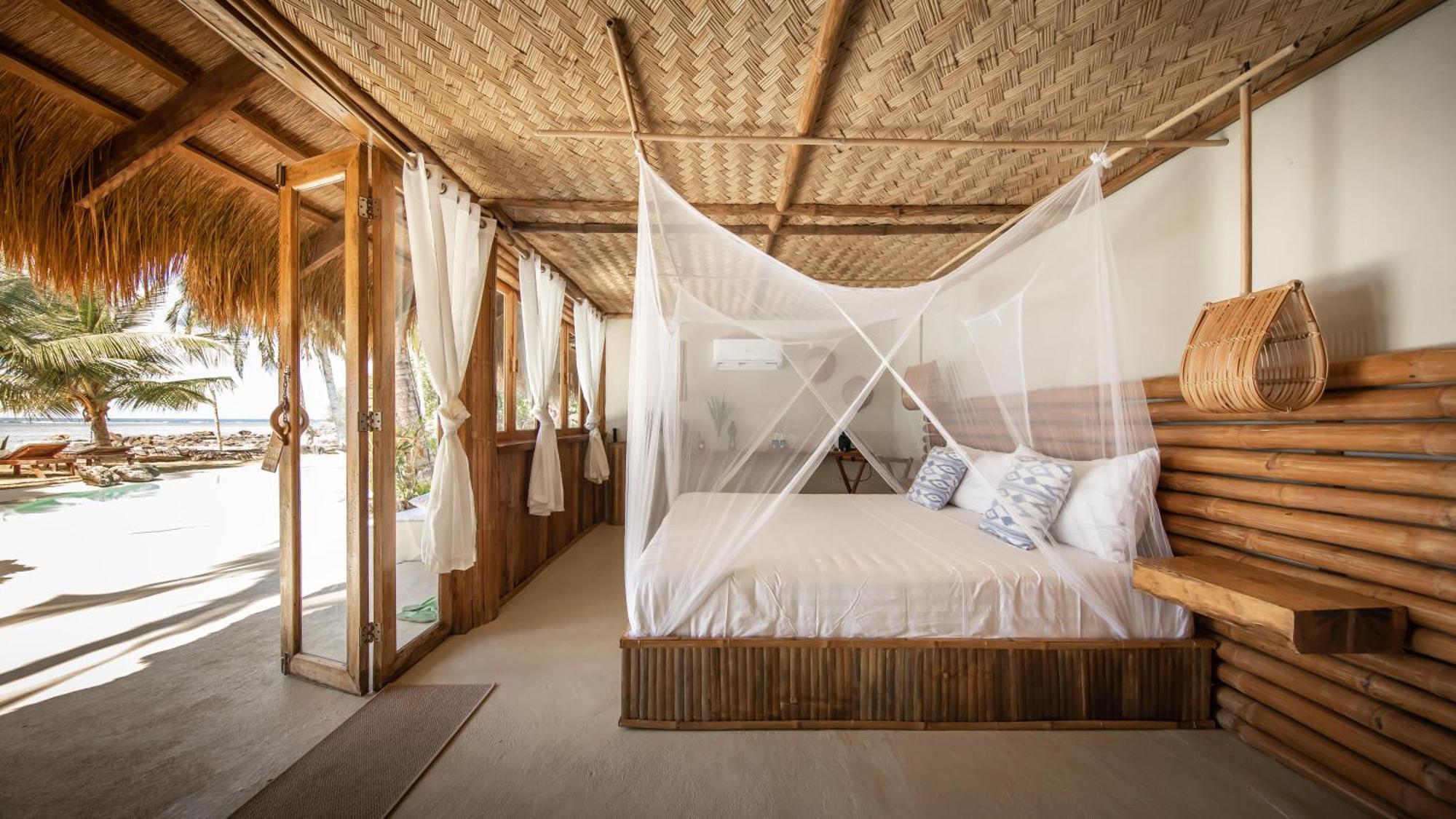 The Beach House Ocam Ocam Бусуанга Екстериор снимка