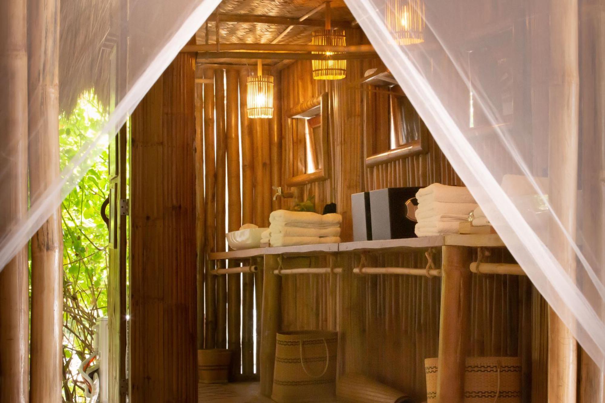 The Beach House Ocam Ocam Бусуанга Екстериор снимка