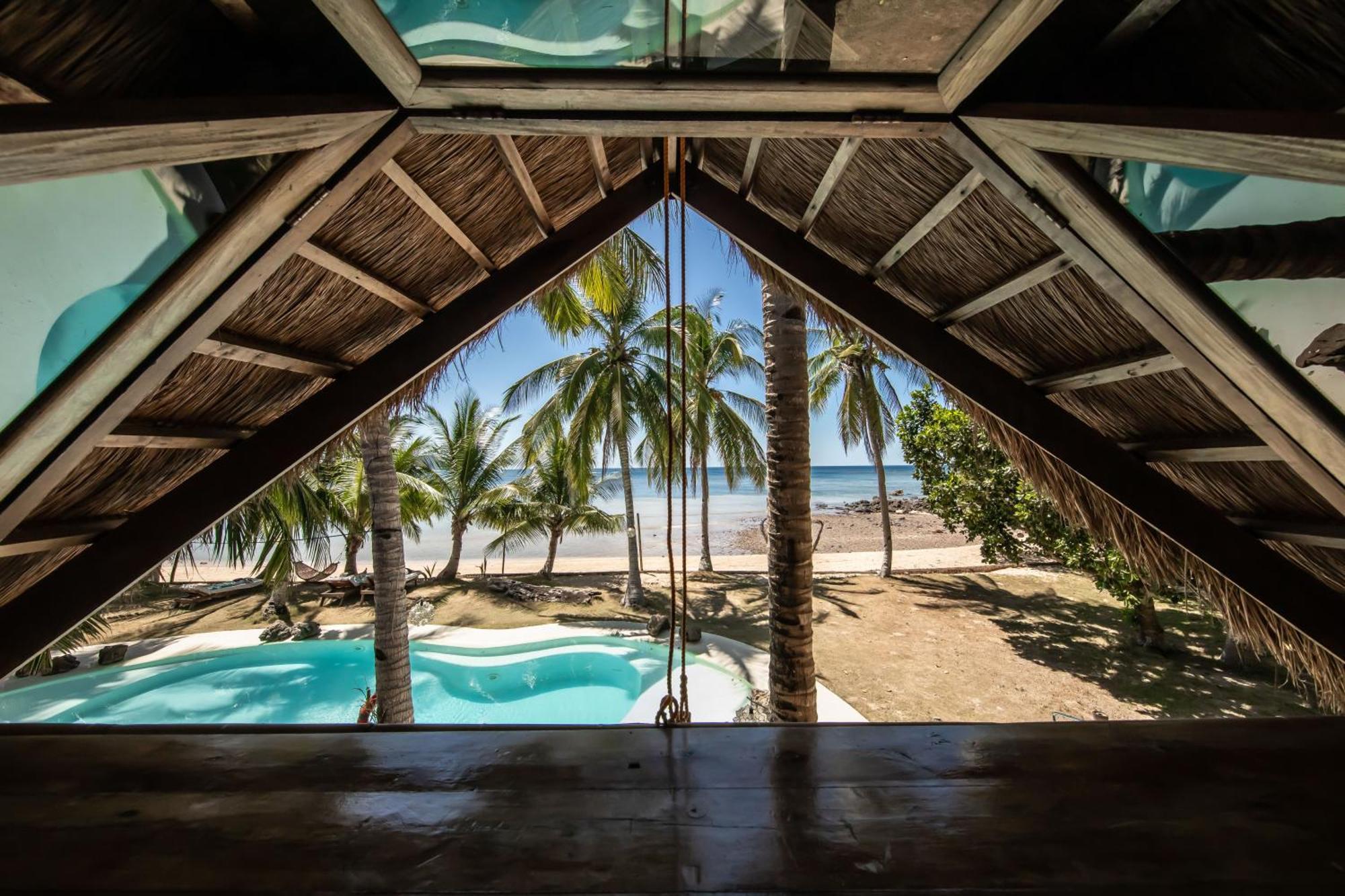 The Beach House Ocam Ocam Бусуанга Екстериор снимка