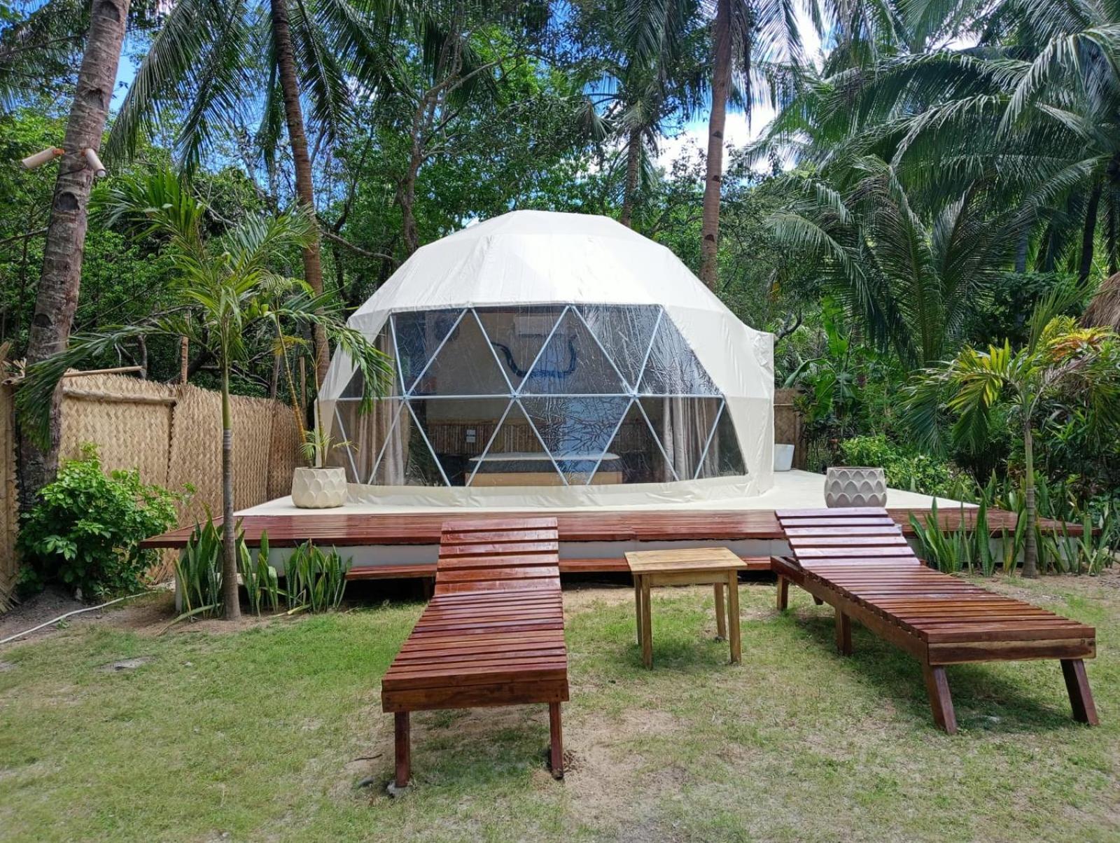 The Beach House Ocam Ocam Бусуанга Екстериор снимка